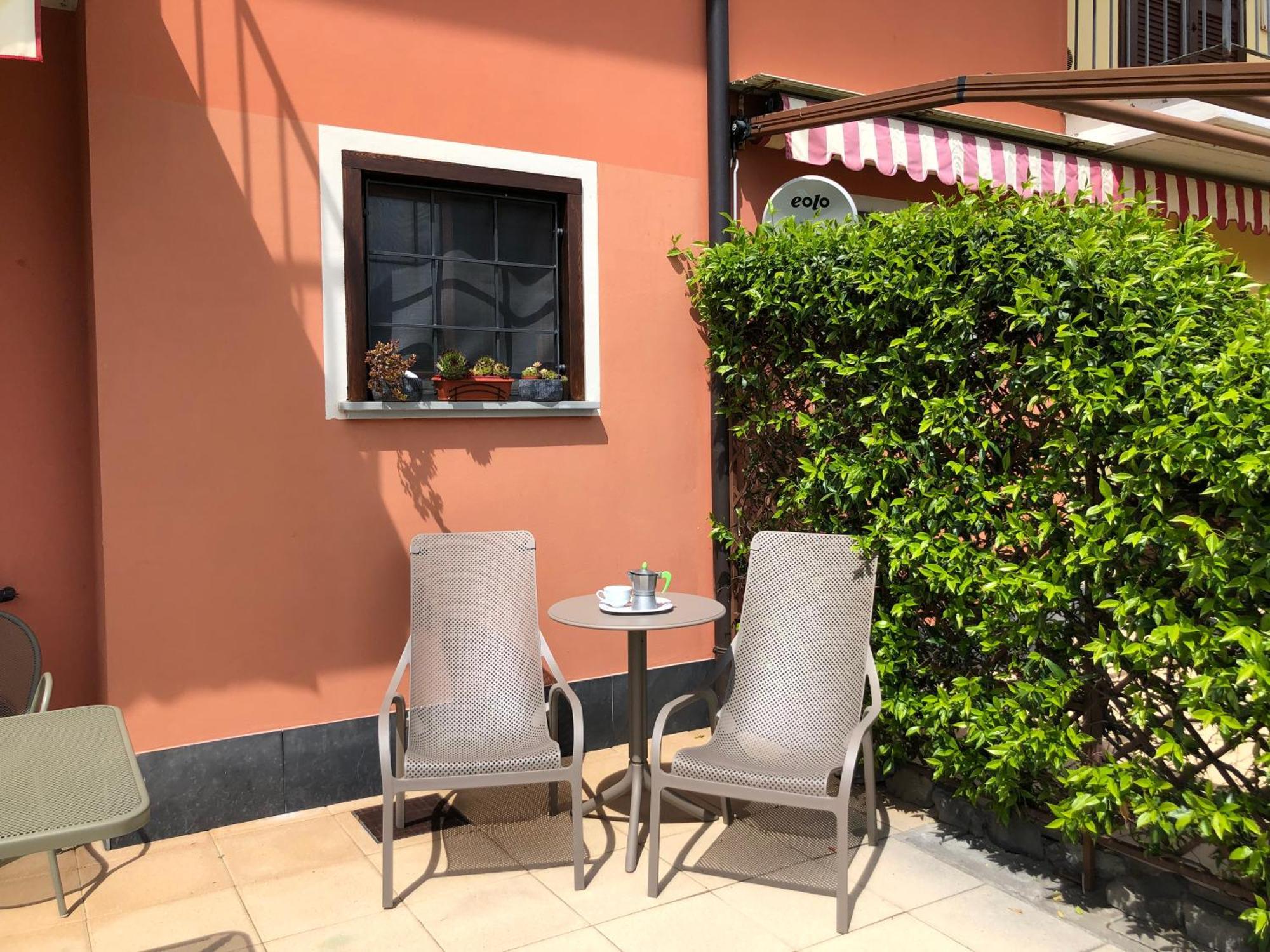Ferienwohnung Irina'S House With View On Like And Swimming Pool Riva di Solto Exterior foto